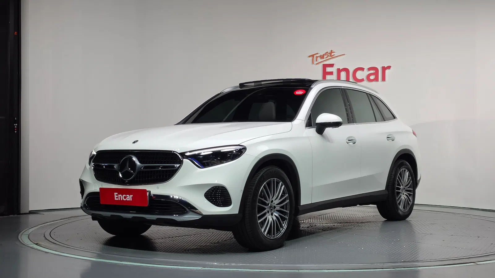 Mercedes-Benz GLC GLC300 4MATIC Avantgarde (X254) 2026 — photo 1 sur 32