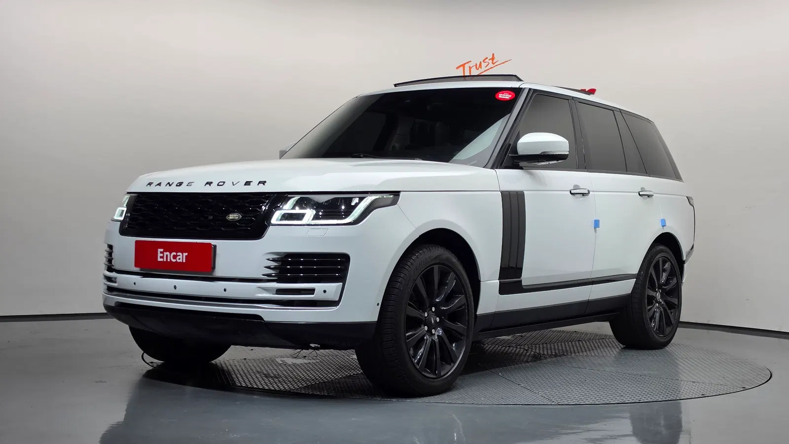 Land Rover Range Rover 4e génération 4.4 SDV8 Vogue SE Diesel 2016 — photo 1 sur 20