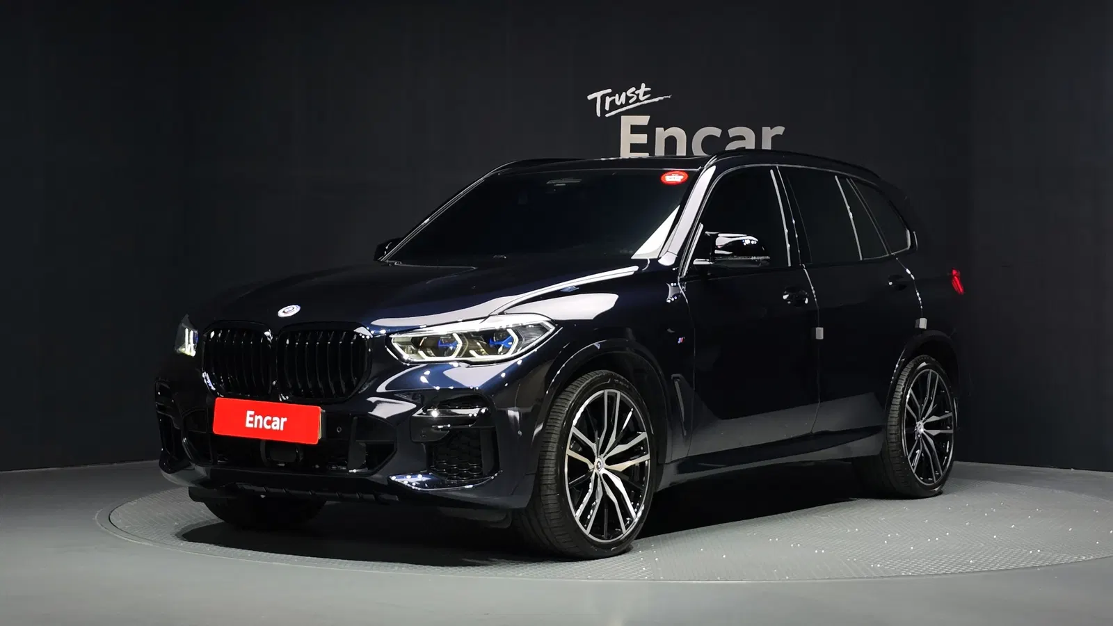 BMW X5 (G05) M50i 2021 — photo 1 sur 34