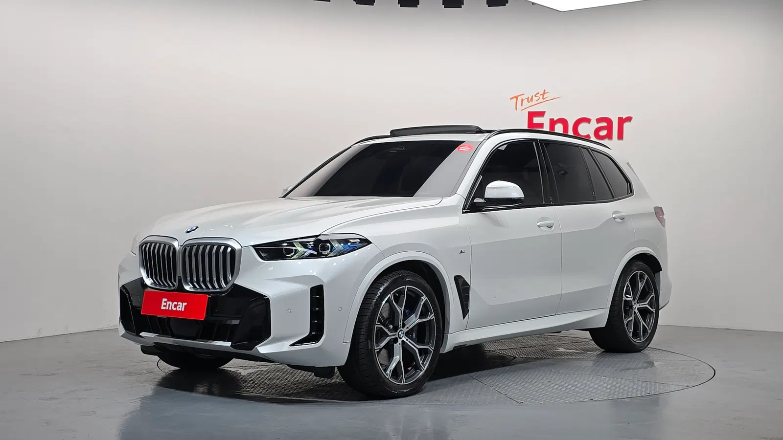 BMW X5 (G05) xDrive 40i M Sport 2025 — photo 1 sur 33