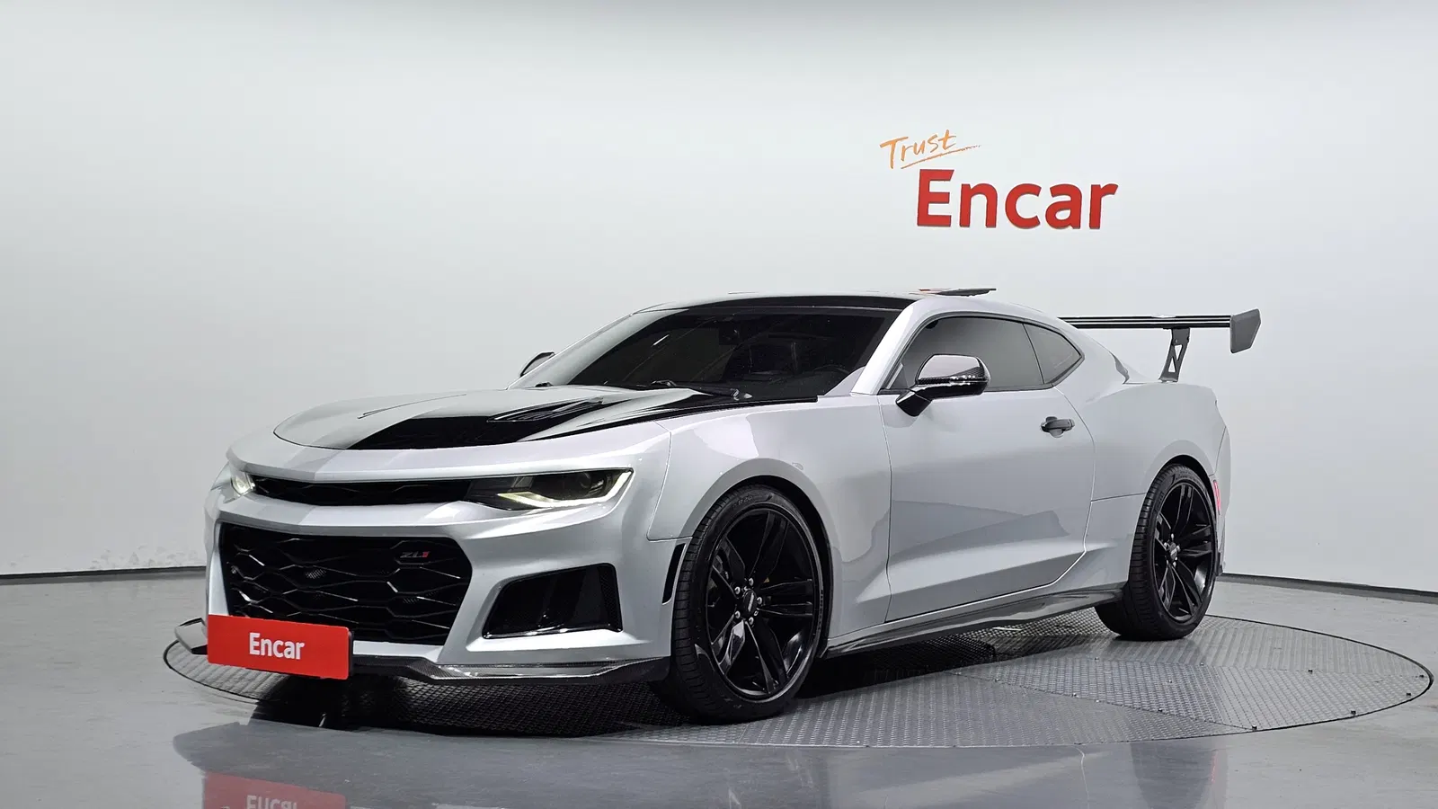 Chevrolet Camaro SS 6.2 V8 2017 — photo 1 sur 26