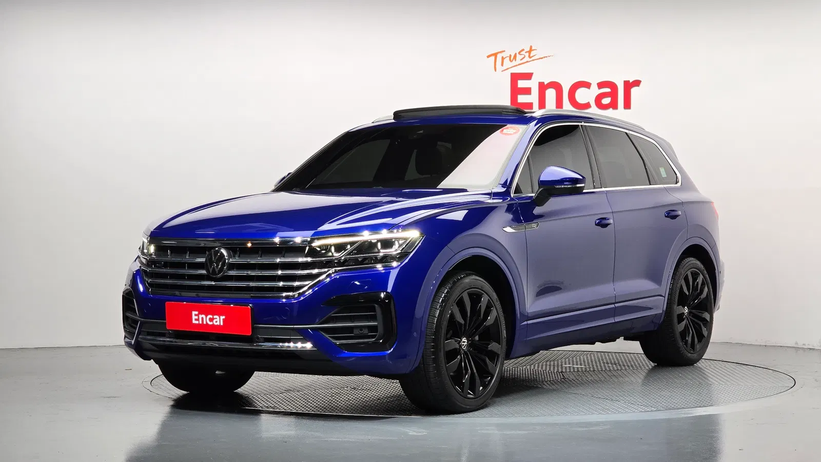 Volkswagen Touareg 3e génération 3.0 TDI R-Line 2023 — photo 1 sur 37