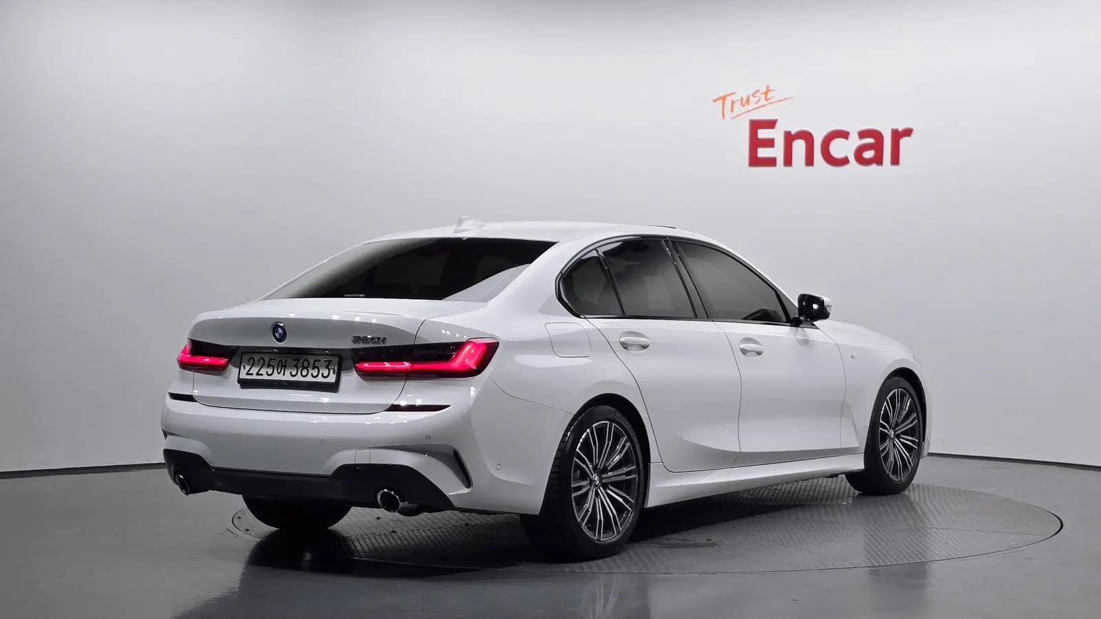 BMW Série 3 (G20) 320i M Sport 2020 — photo 1 sur 30