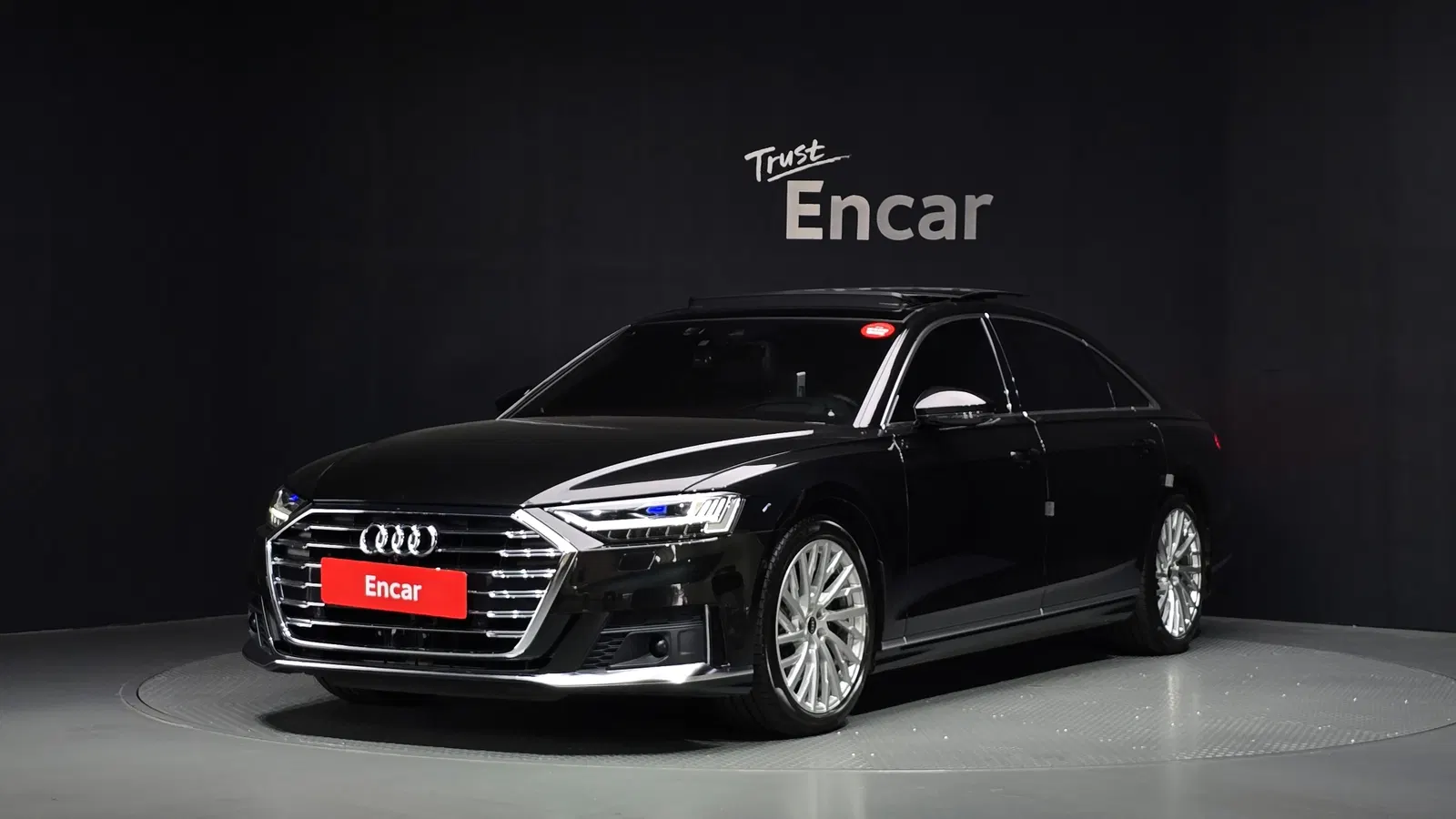 Audi A8 (D5) 55 TFSI Quattro LWB 2021 — photo 1 sur 36