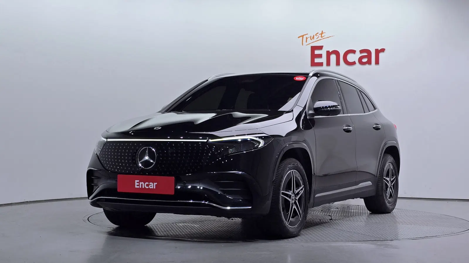Mercedes-Benz EQA AMG Line · EQA250 (H243) 2025 — photo 1 sur 33