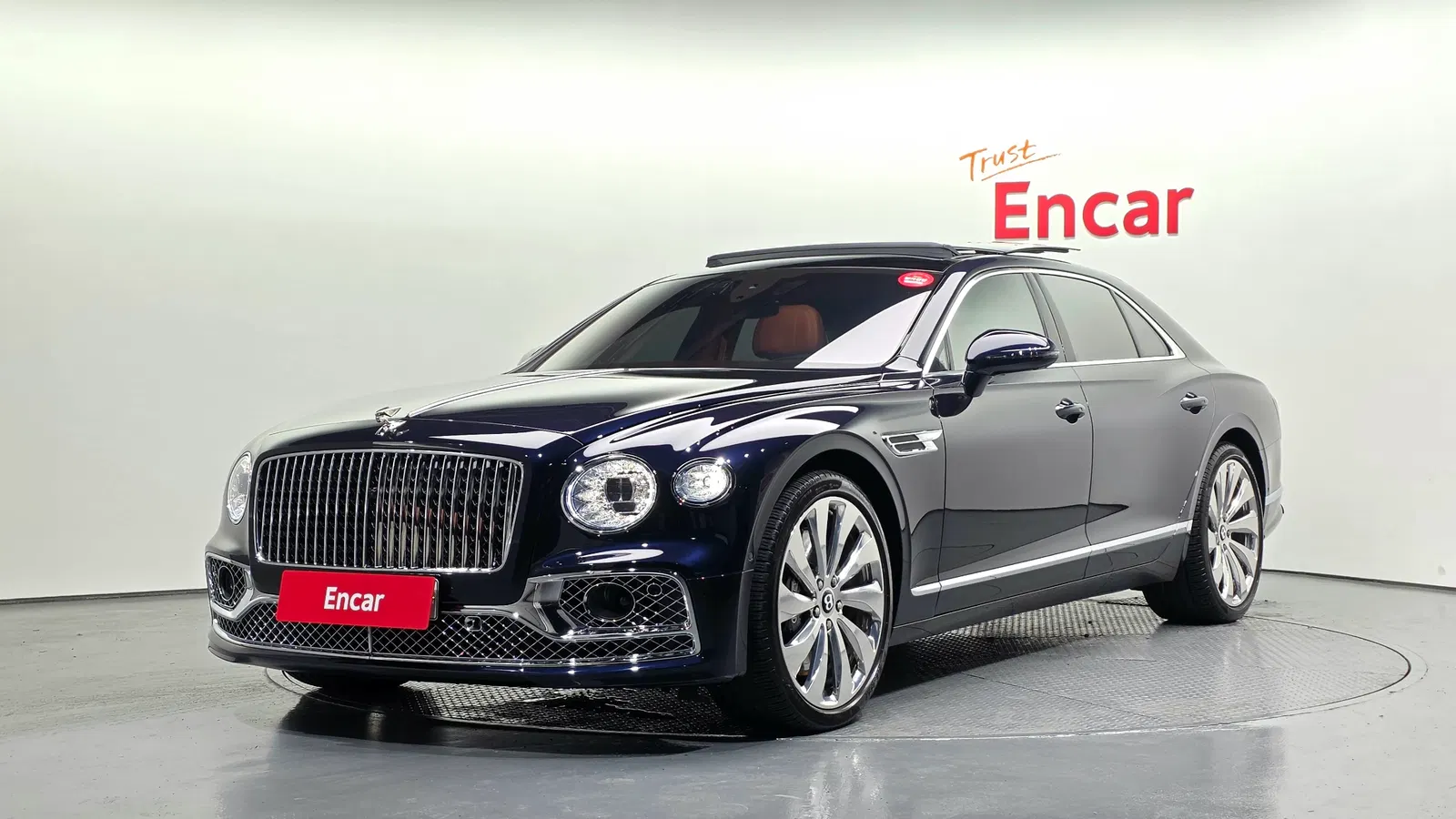 Bentley Flying Spur 3e génération 4.0 2022 — photo 1 sur 37