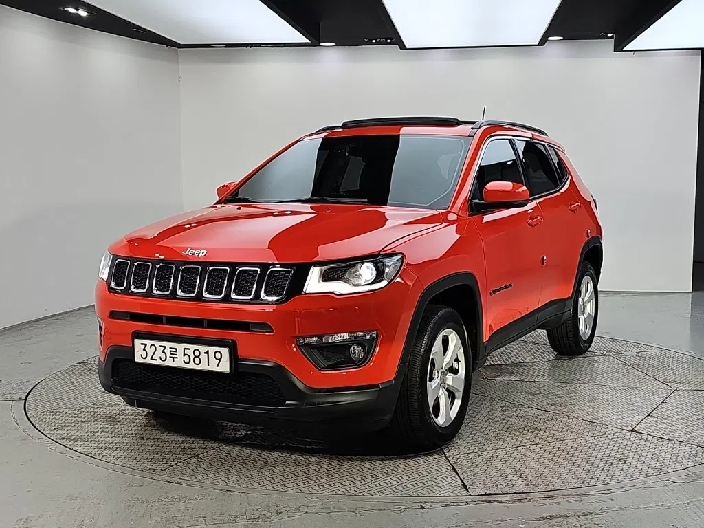 Jeep Compass 2e génération 2.4 Longitude AWD 2019 — photo 1 sur 26