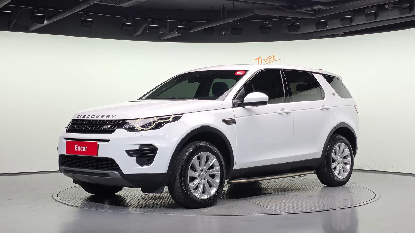 Land Rover Discovery Sport 2.0 TD4 SE 2016 — photo 1 sur 26