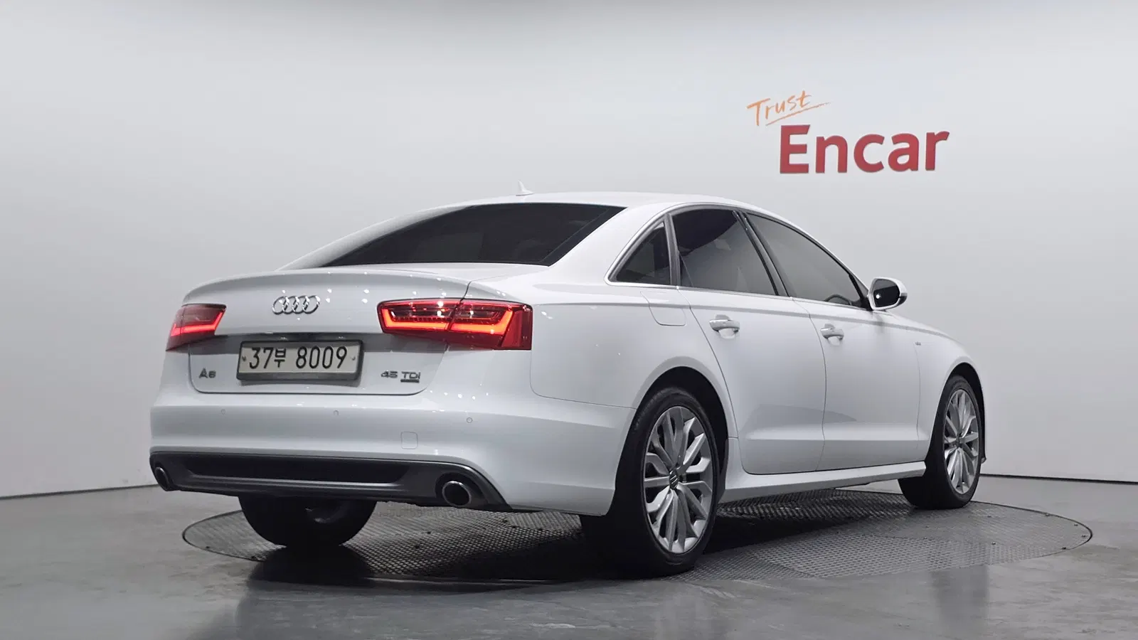 Audi A6 45 TDI Quattro Dynamic 2015 — photo 1 sur 36