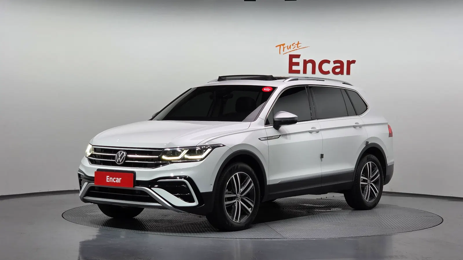 Volkswagen Tiguan Allspace 2.0 TSI Prestige 2023 — photo 1 sur 38
