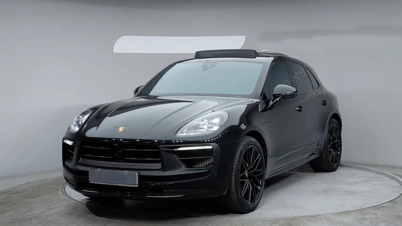 Porsche Macan 2.9 GTS 2023 — photo 1 sur 26