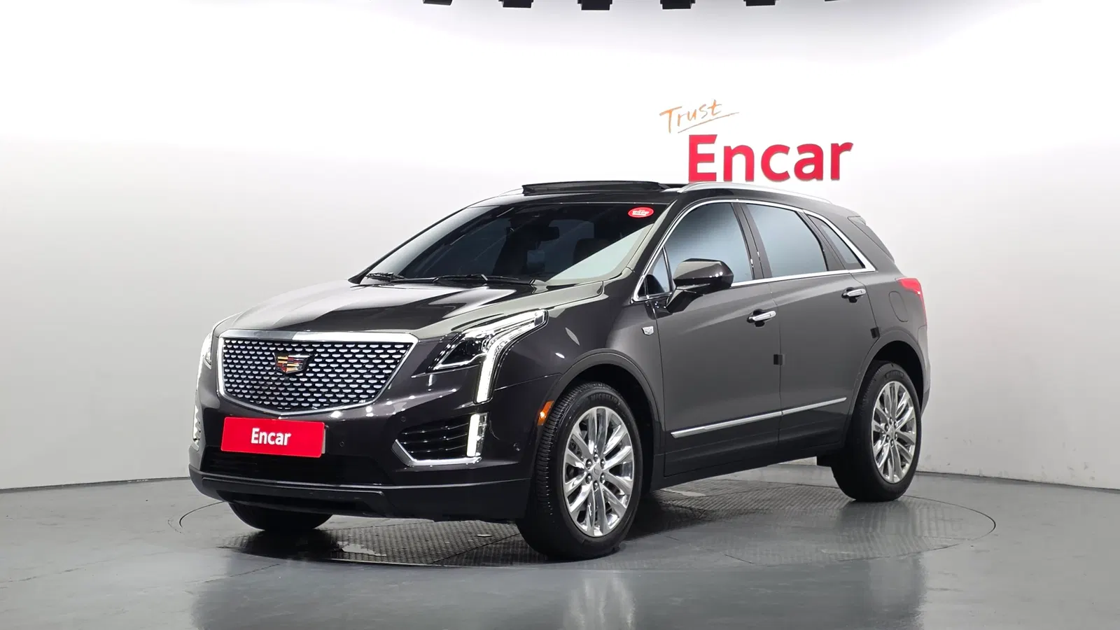 Cadillac XT5 3.6 Platinum AWD 2017 — photo 1 sur 20