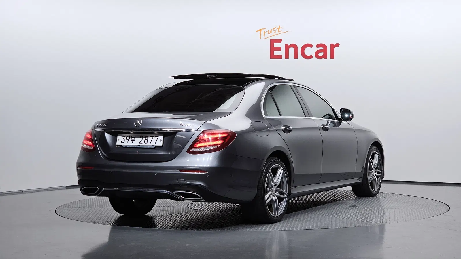Mercedes-Benz Classe E E350d (W213) 2017 — photo 1 sur 34