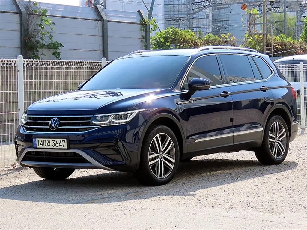 Volkswagen Tiguan Allspace 2.0 TSI Prestige 2023 — photo 1 sur 26