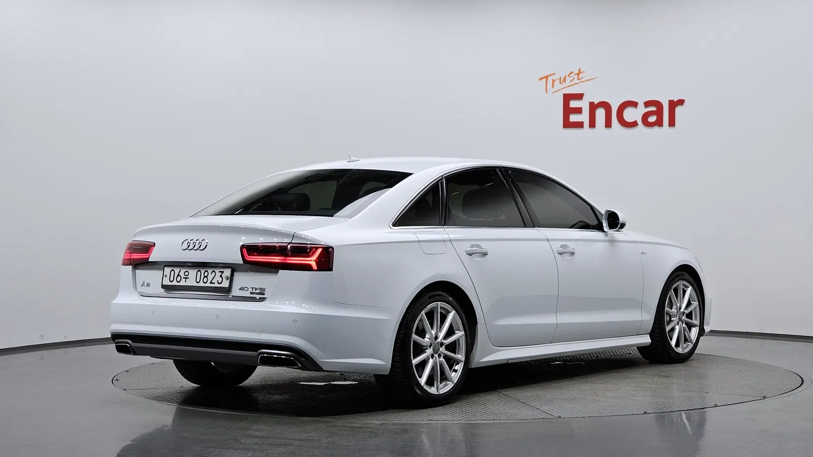 Audi A6 40 TFSI Quattro Sport 2016 — photo 1 sur 35