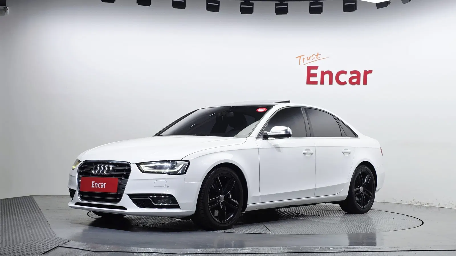 Audi A4 2.0 TFSI Quattro Prestige 2013 — photo 1 sur 20