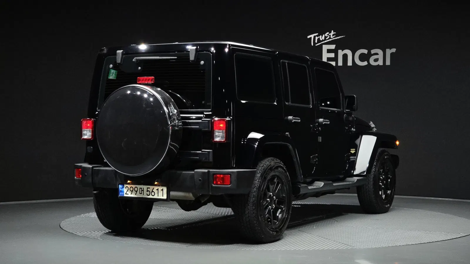 Jeep Wrangler (JK) 2.8 Diesel Sahara 4 portes 2014 — photo 1 sur 30