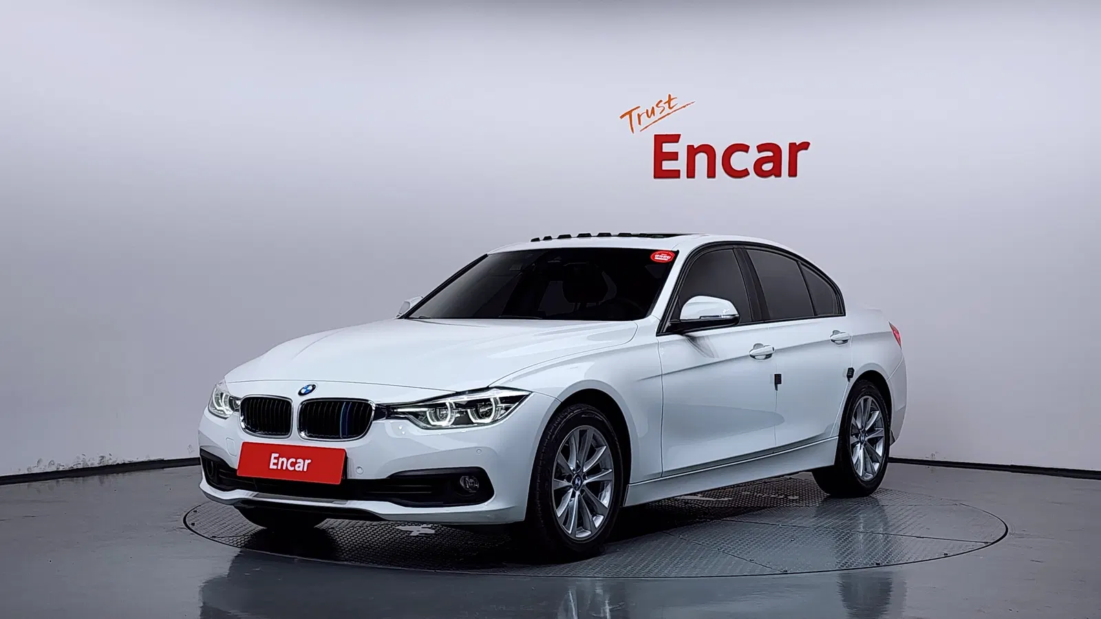 BMW Série 3 (F30) 320d 2018 — photo 1 sur 31