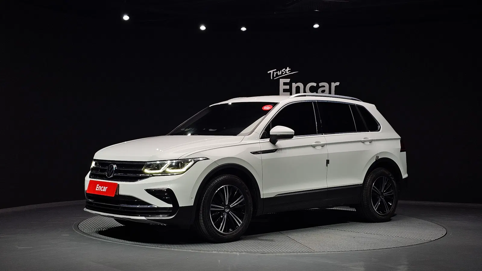 Volkswagen Tiguan 2e génération 2.0 TDI Premium 2022 — photo 1 sur 20