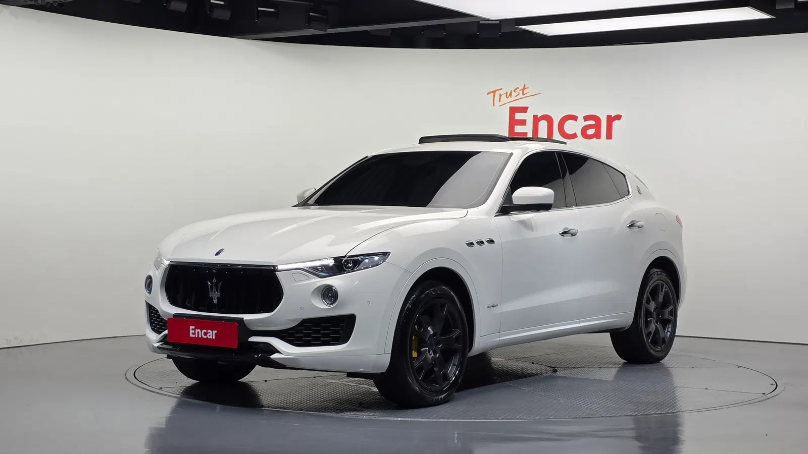 Maserati Levante 3.0 AWD 2018 — photo 1 sur 20
