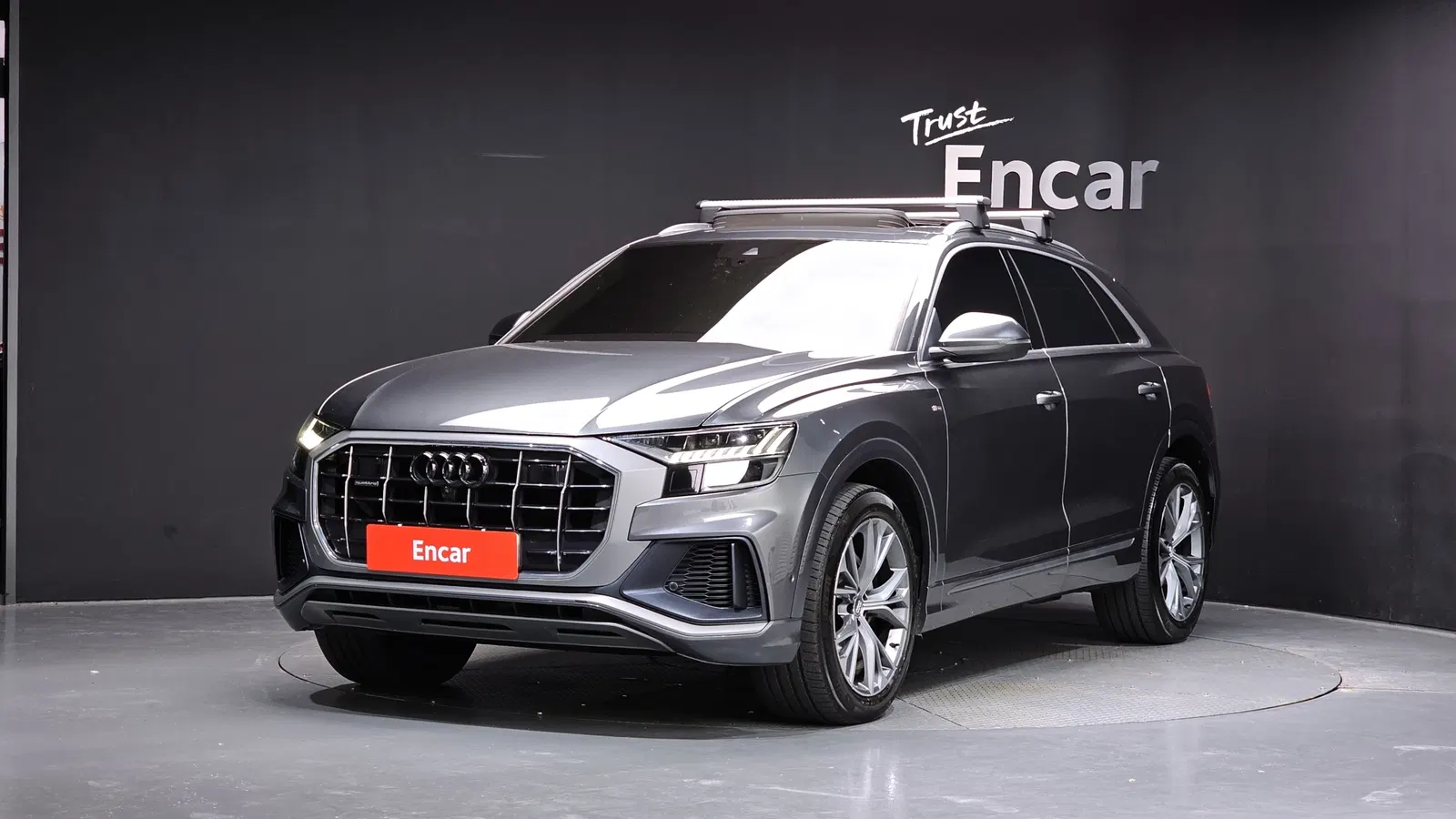 Audi Q8 (4M) 50 TDI Quattro Premium 2021 — photo 1 sur 26