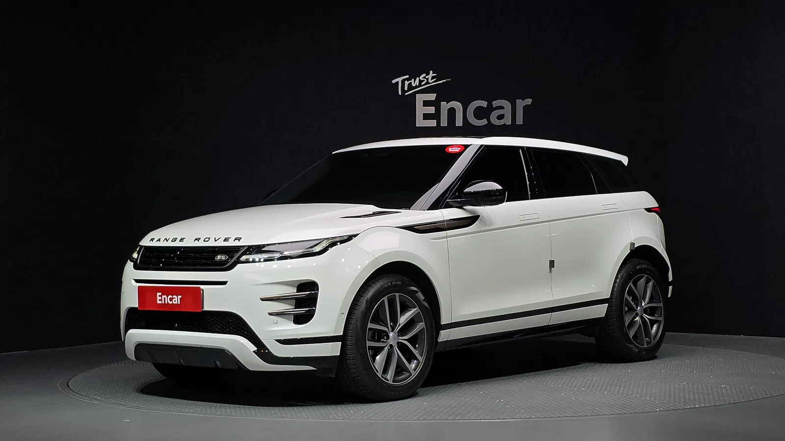 Land Rover Range Rover Evoque 2e génération P250 Dynamic SE 2025 — photo 1 sur 20