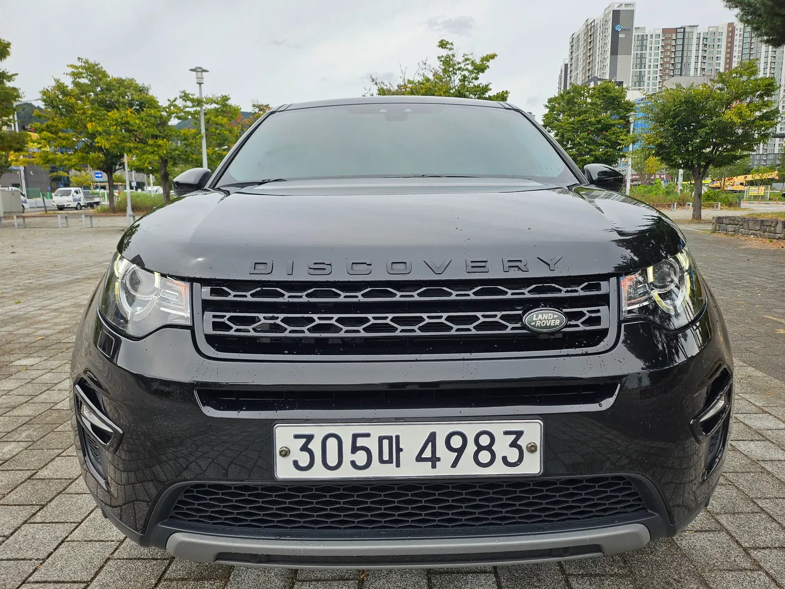 Land Rover Discovery Sport 2.0 TD4 HSE Luxury 2019 — photo 1 sur 26