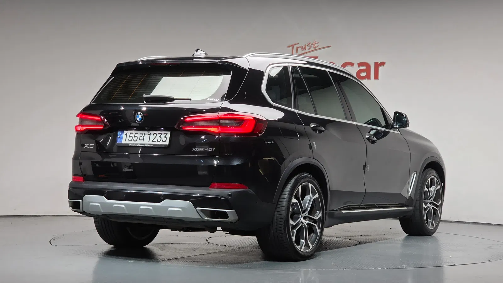 BMW X5 (G05) xDrive 40i xLine 2023 — photo 1 sur 33