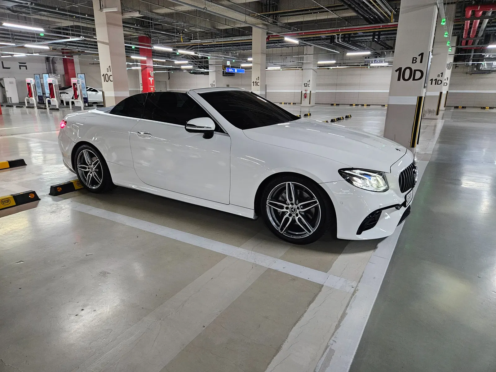 Mercedes-Benz Classe E E220d Cabriolet (W213) 2018 — photo 1 sur 26