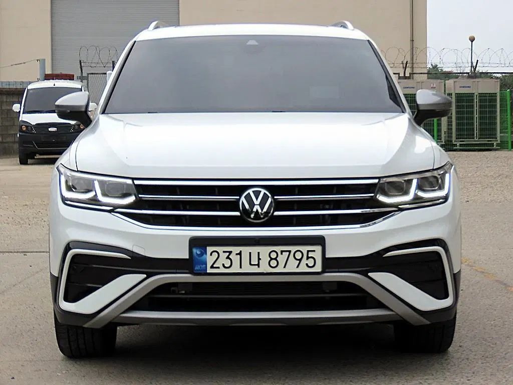 Volkswagen Tiguan Allspace 2.0 TSI Prestige 2023 — photo 1 sur 26