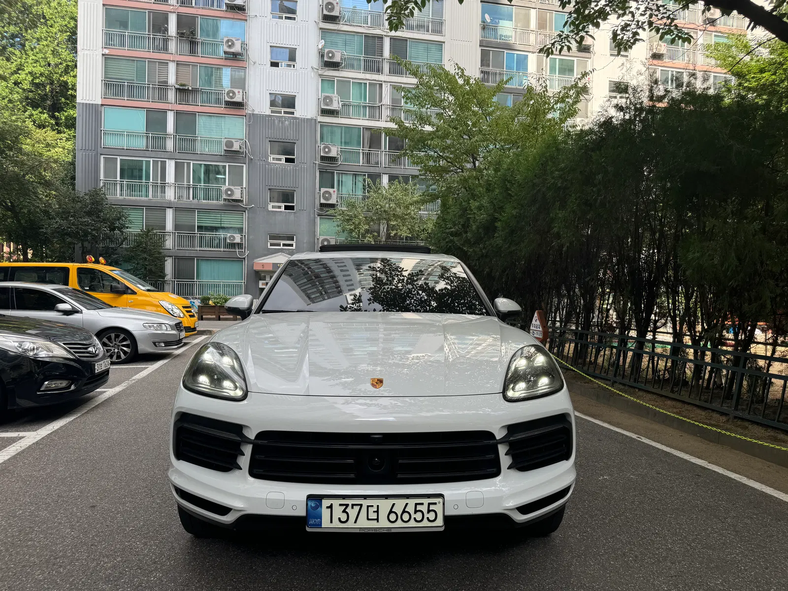 Porsche Cayenne (PO536) 3.0 2021 — photo 1 sur 16