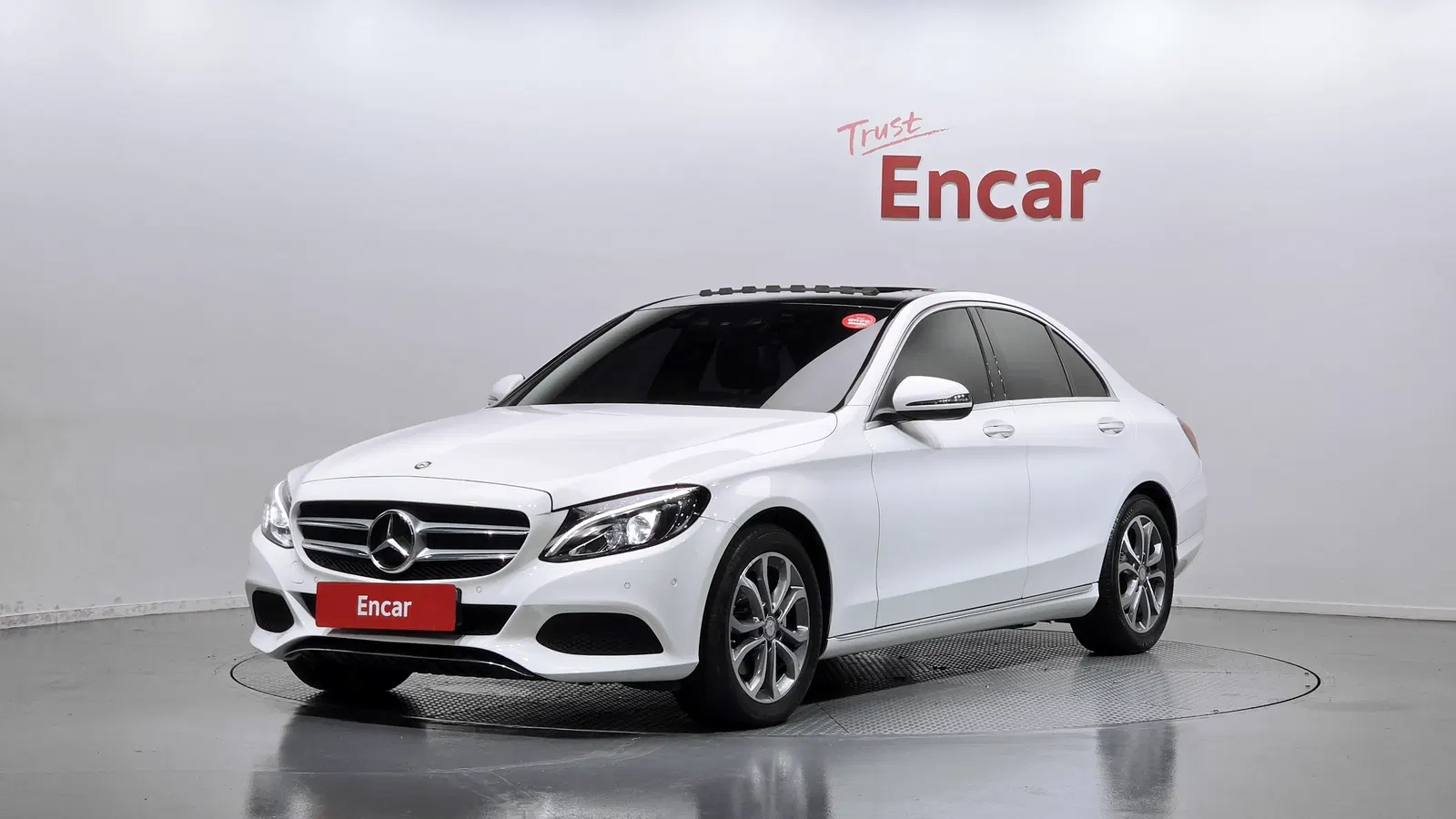 Mercedes-Benz Classe C C200 Avantgarde (W205) 2017 — photo 1 sur 26