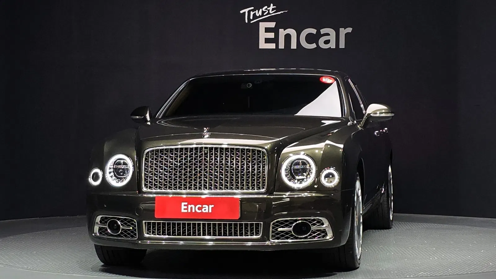 Bentley Mulsanne 6.8 2018 — photo 1 sur 26