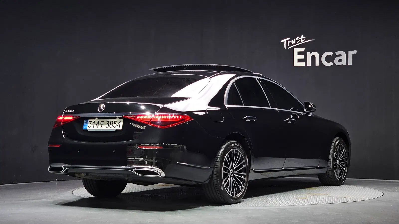 Mercedes-Benz Classe S S350 d (W223) 2022 — photo 1 sur 36