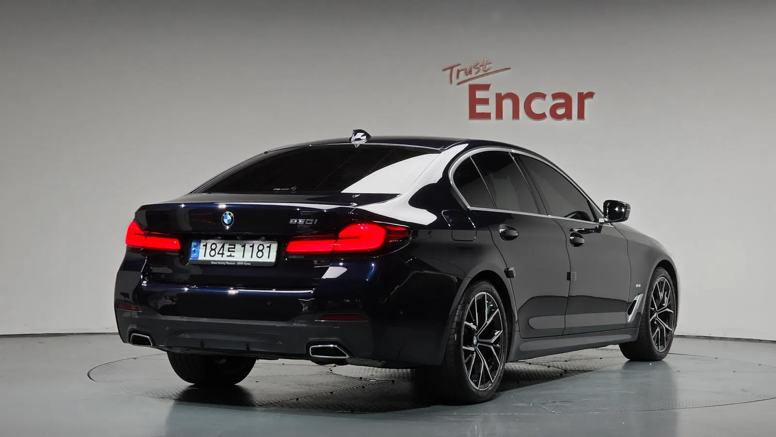 BMW Série 5 (G30) 530i M Sport 2023 — photo 1 sur 30