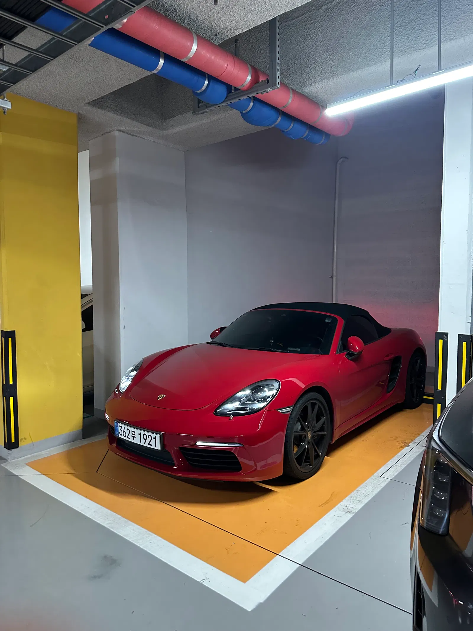 Porsche 718 Boxster 2.0 2017 — photo 1 sur 12