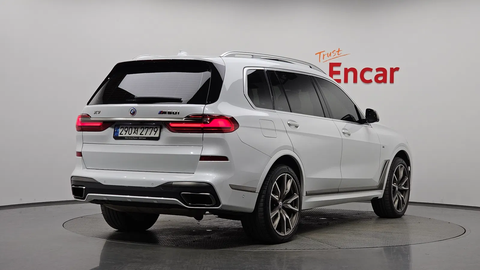 BMW X7 (G07) M50i 6 places 2022 — photo 1 sur 42