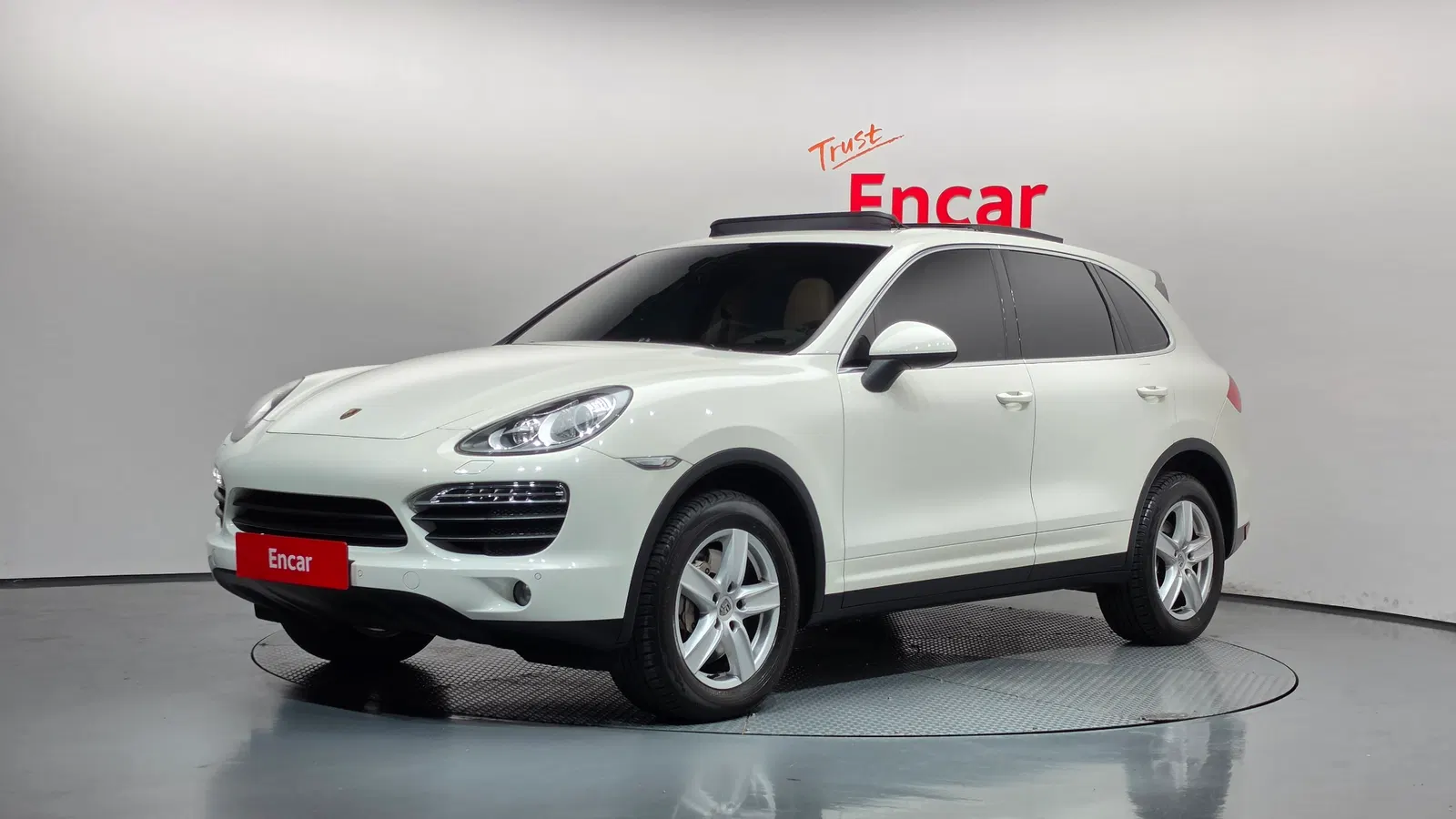 Porsche Cayenne 4.8 S 2012 — photo 1 sur 20
