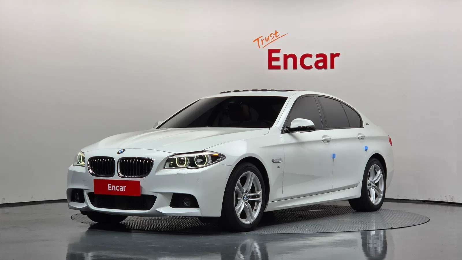 BMW Série 5 (F10) 520d M Aero Dynamic 2016 — photo 1 sur 20