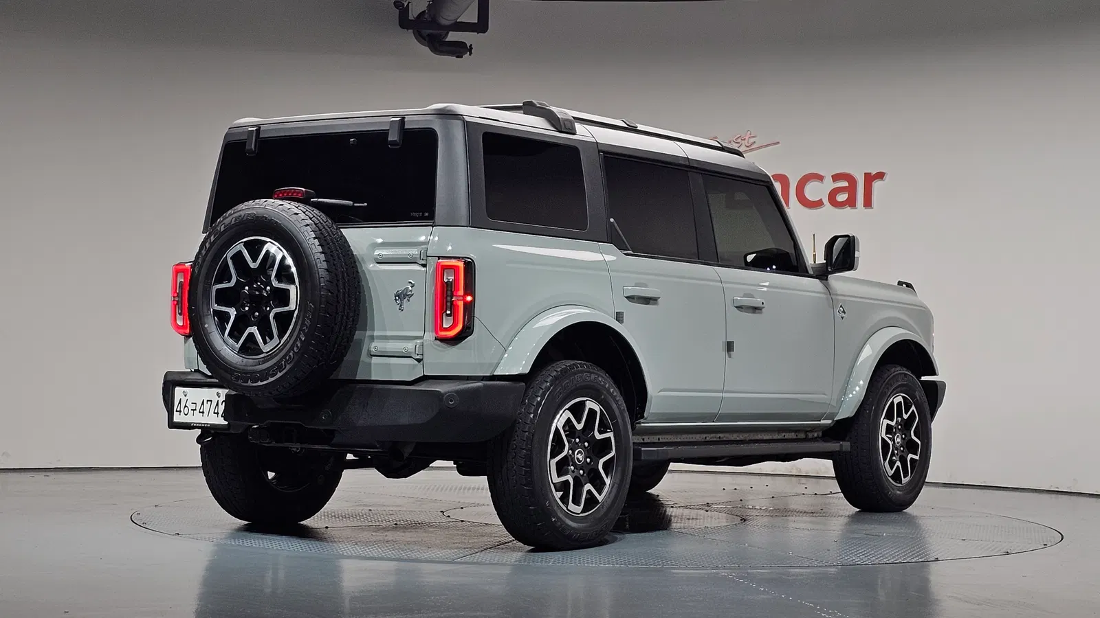 Ford Bronco 6e génération 2.7 Outer Banks 2022 — photo 1 sur 32