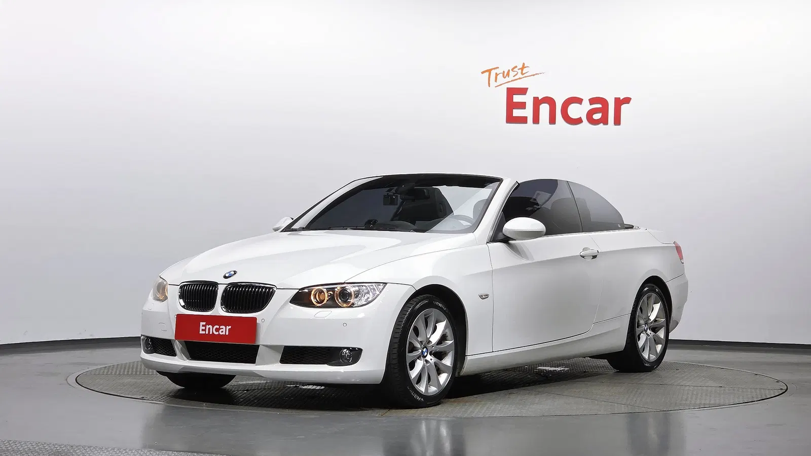 BMW Série 3 (E90) 328i Convertible 2009 — photo 1 sur 20