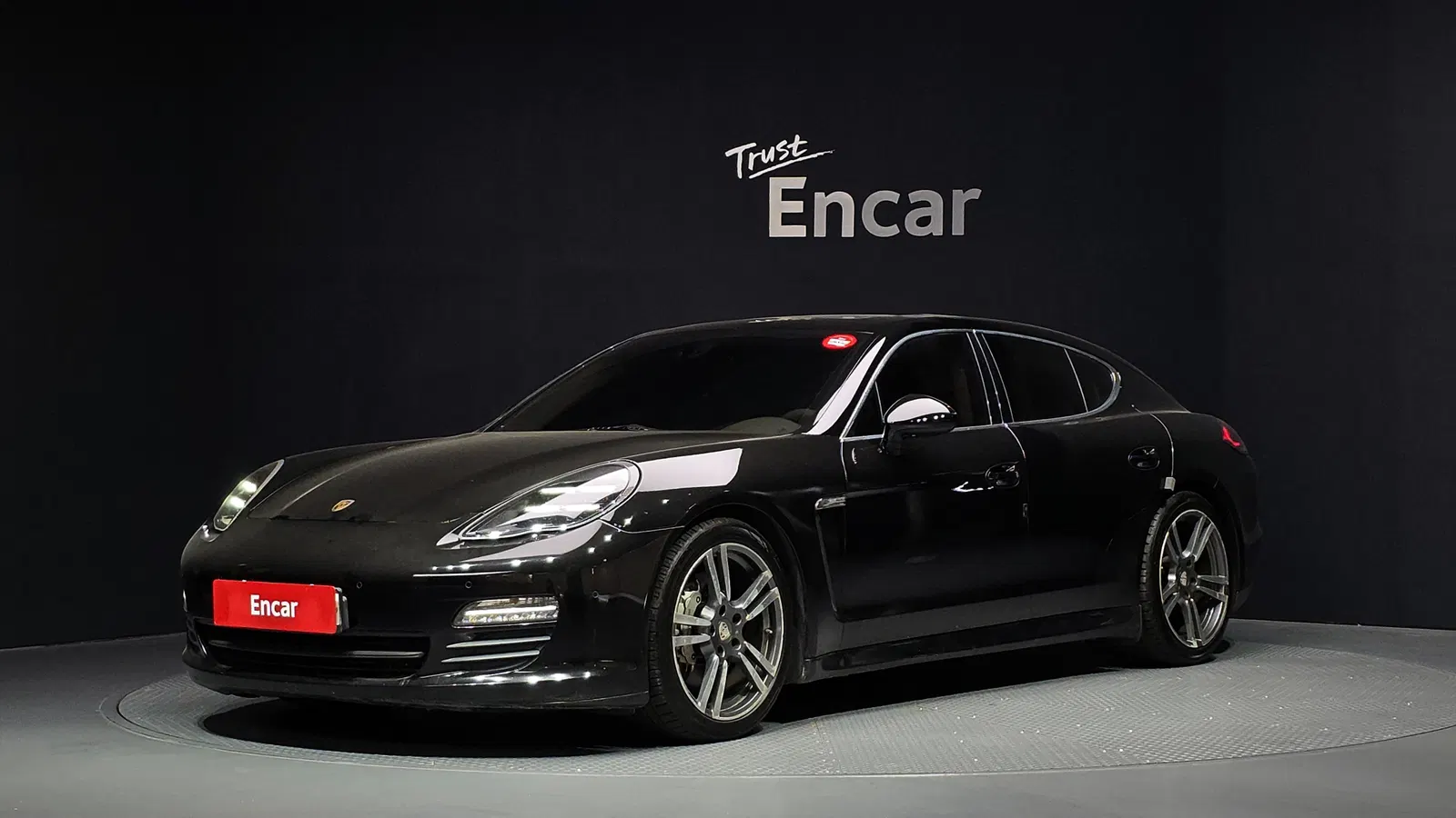 Porsche Panamera 4.8 S 2011 — photo 1 sur 26