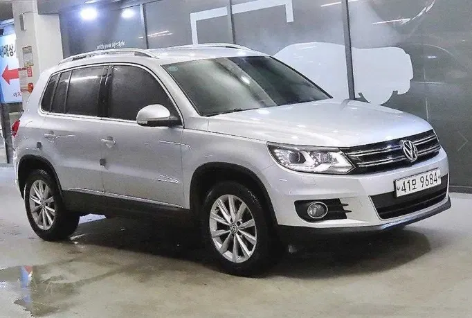 Volkswagen Tiguan 2.0 TDI Comfort 2015 — photo 1 sur 26