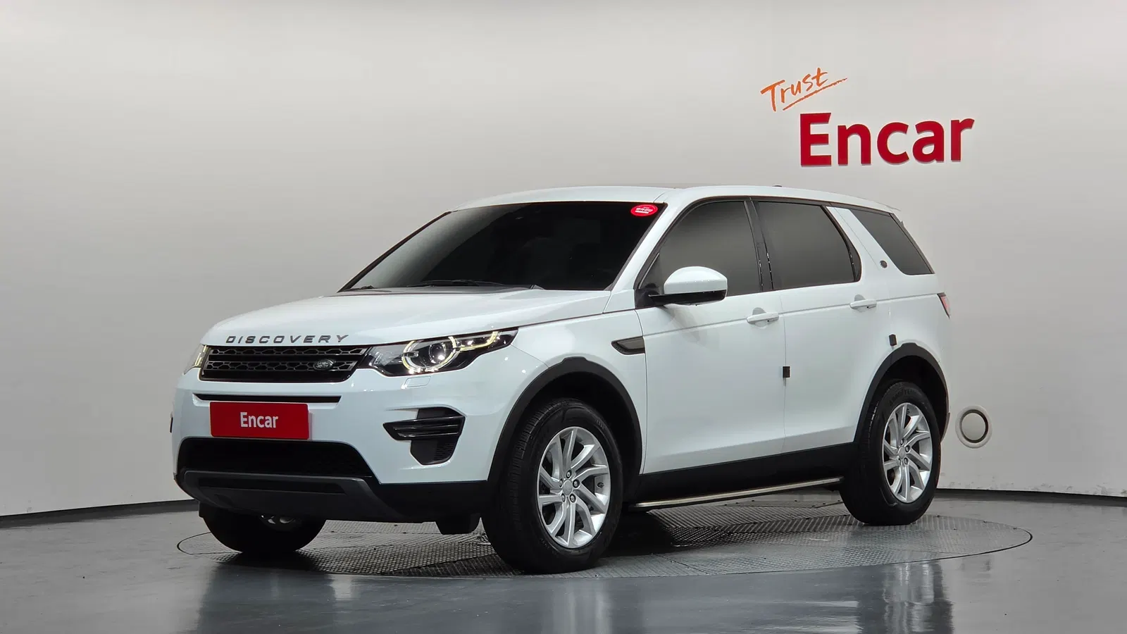 Land Rover Discovery Sport 2.0 TD4 SE 2018 — photo 1 sur 32