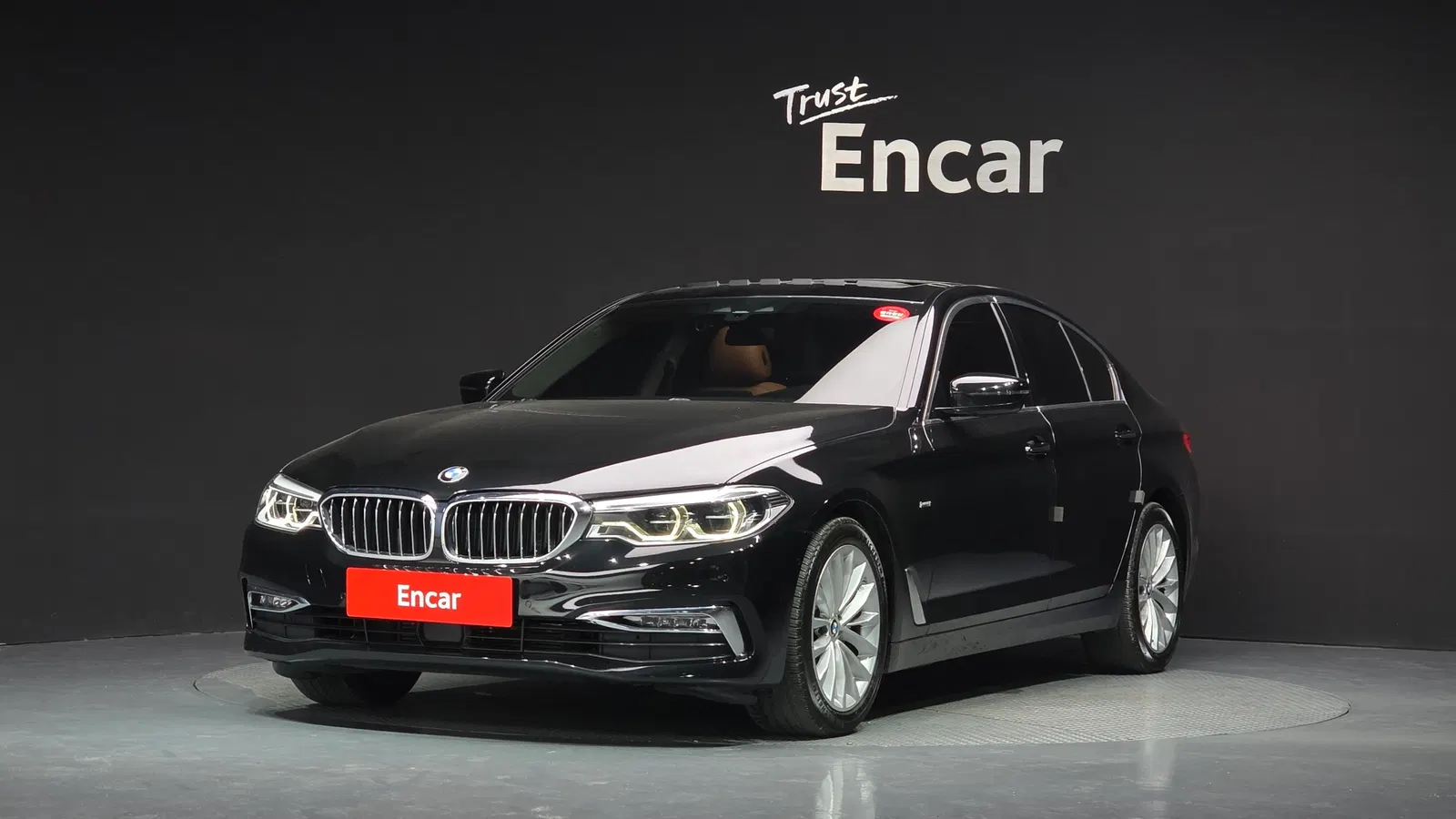 BMW Série 5 (G30) 520d Luxury Special Edition 2018 — photo 1 sur 34