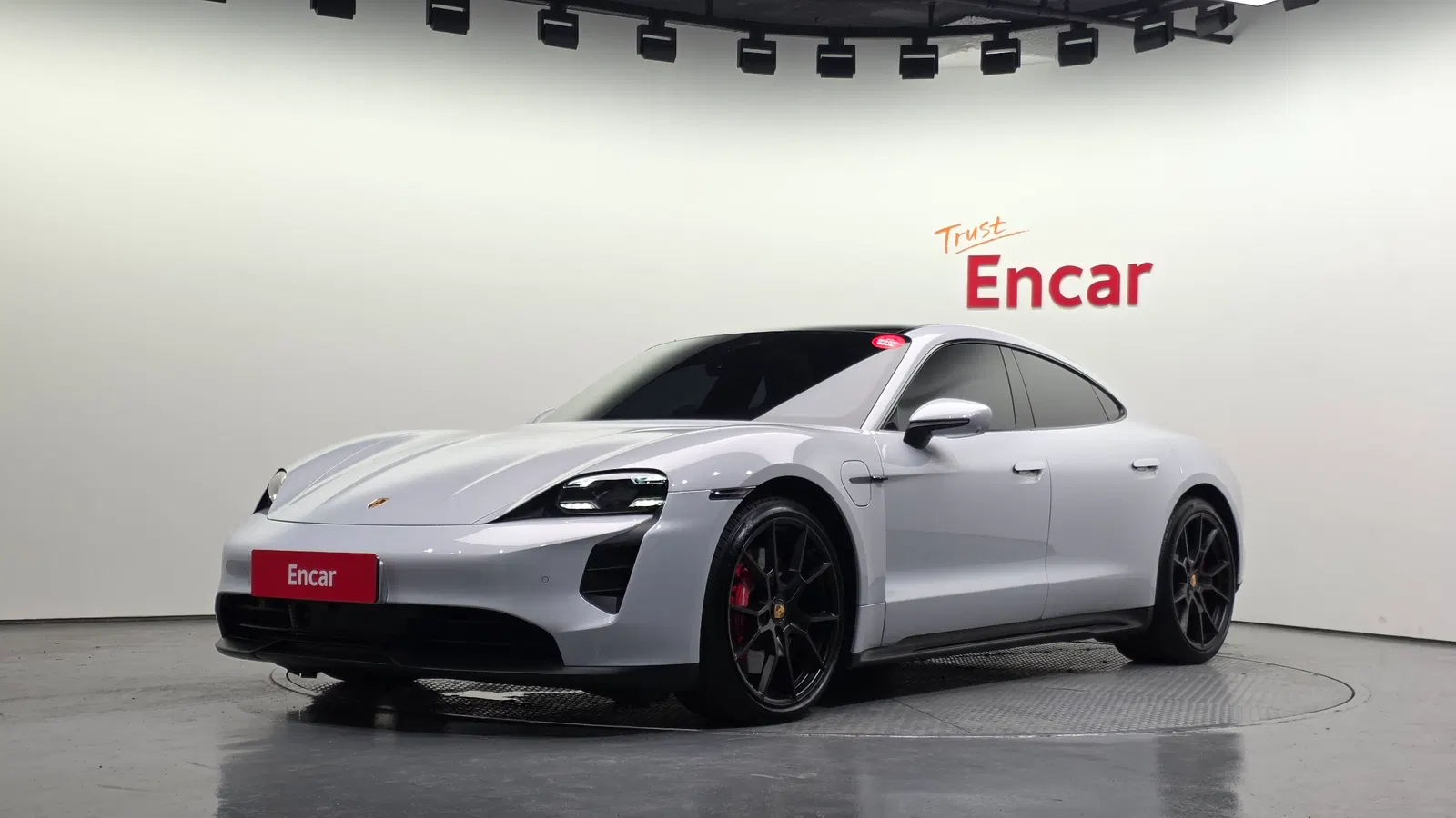 Porsche Taycan GTS 2024 — photo 1 sur 20