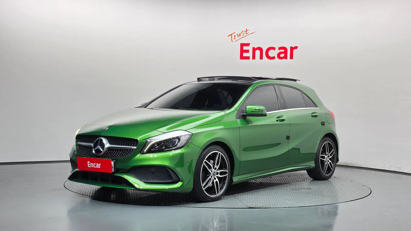 Mercedes-Benz Classe A AMG Line · A200 (W176) 2018 — photo 1 sur 20
