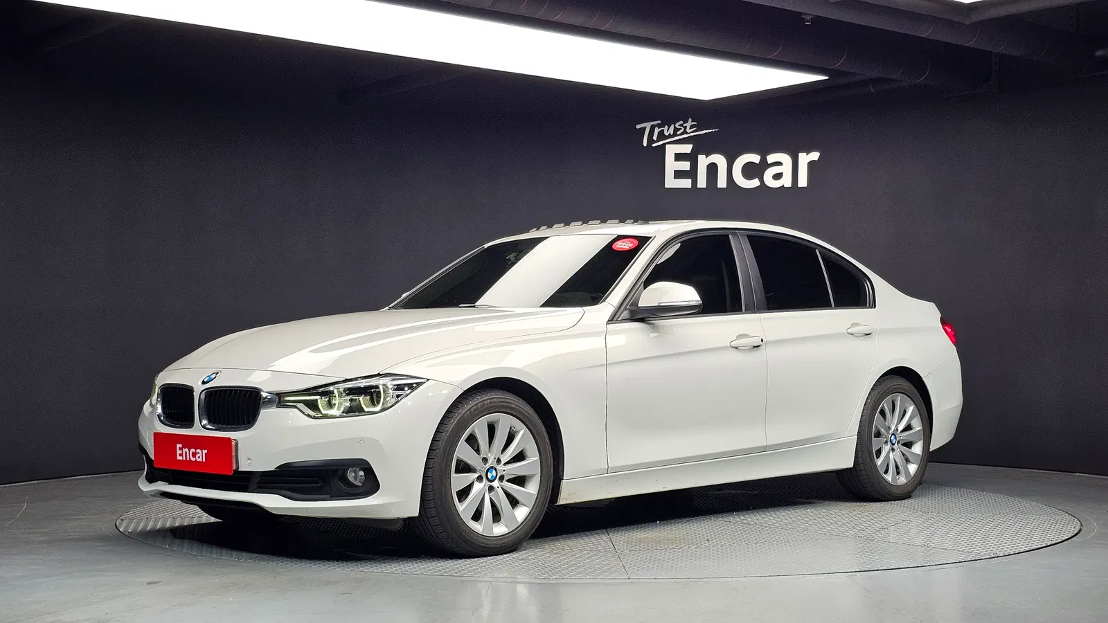 BMW Série 3 (F30) 320d 2016 — photo 1 sur 20