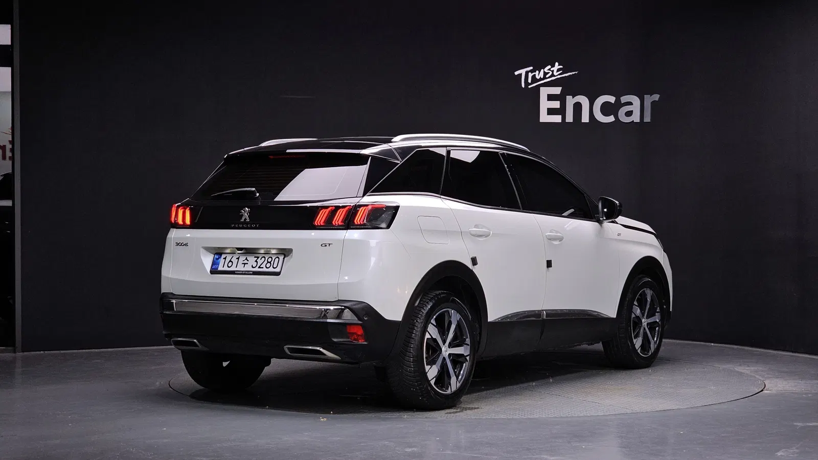 Peugeot 3008 2e génération 1.2 Pure Tech GT 2022 — photo 1 sur 34