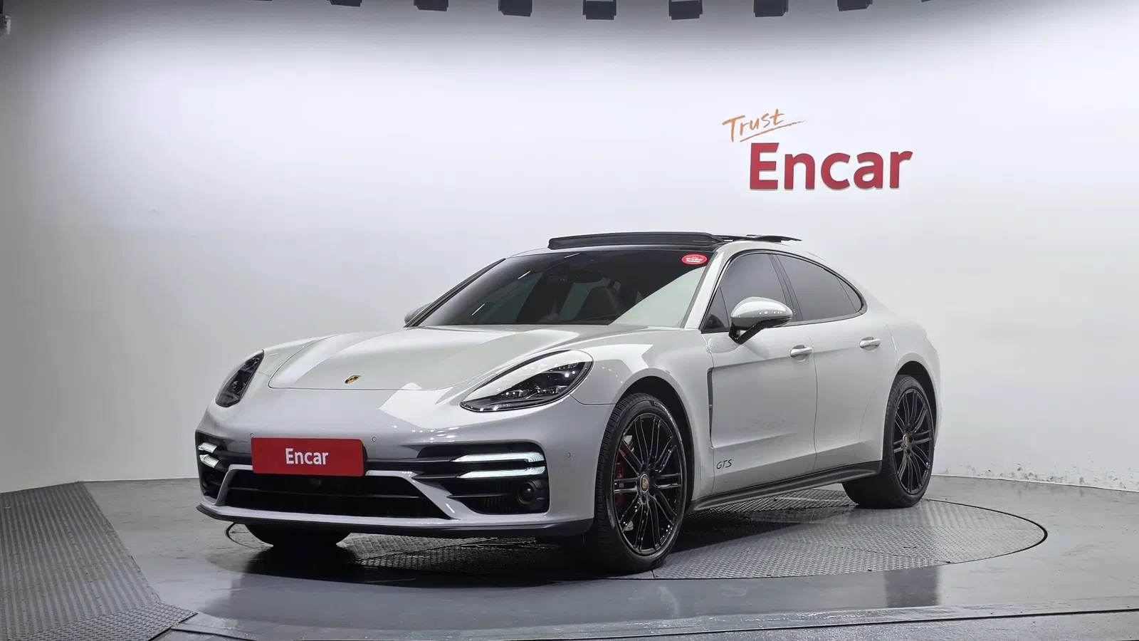 Porsche Panamera (971) 4.0 GTS 2021 — photo 1 sur 36